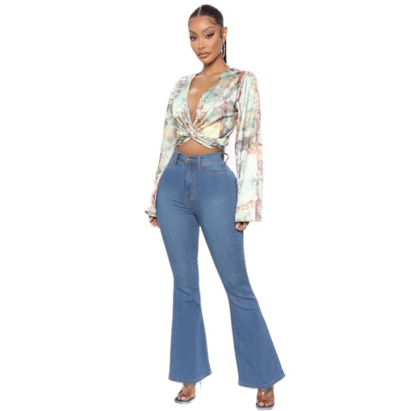 Fashion nova Paisley top - Picture 2 of 4